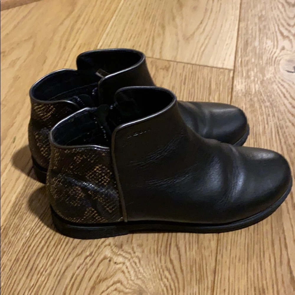 Geox girl’s booties